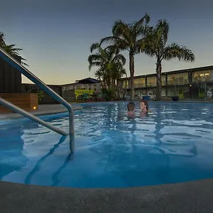 4* モーテル オーラ アコモデーション